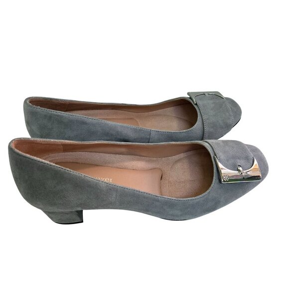 Naturalizer NWOT Gray Suede 1.5" Block Heel Comfort Buckle Loafers Size 7.5M - Picture 1 of 9